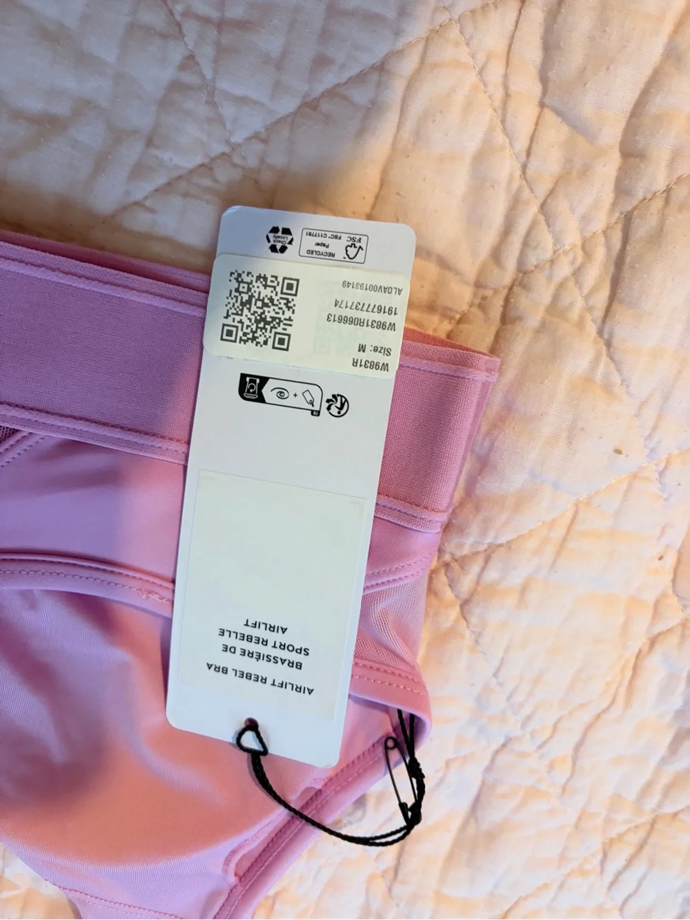 NWT Alo Yoga Airlift Rebel Bra & Leggings Set